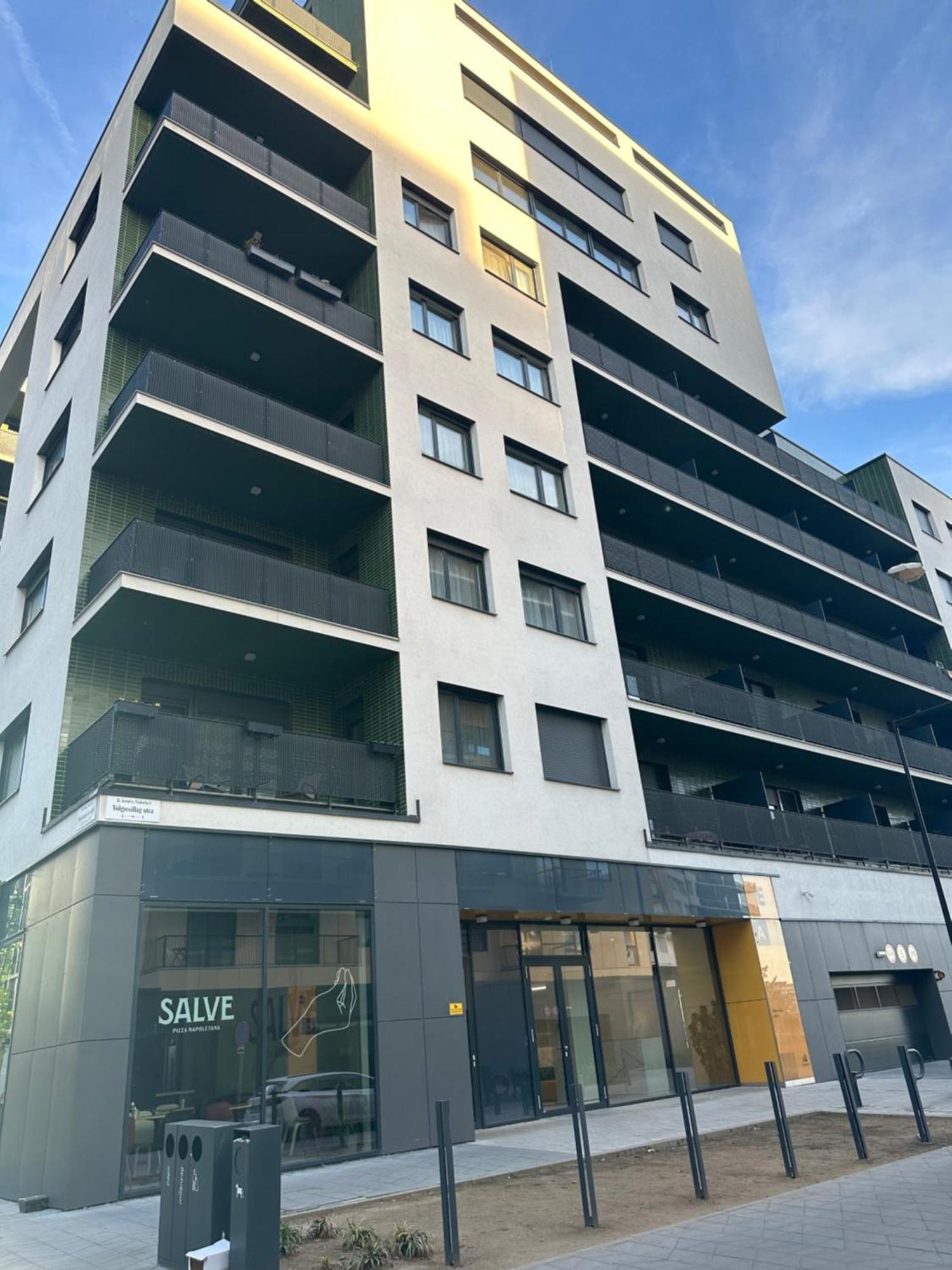 Modern Riverside Apartmen With A Balcony And Garage Daire Budapeşte Dış mekan fotoğraf